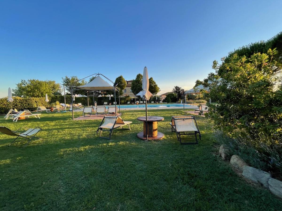 Agriturismo La Colmata Cesa  Zewnętrze zdjęcie