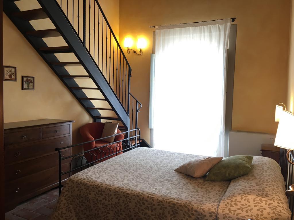 Agriturismo La Colmata Cesa  Zewnętrze zdjęcie
